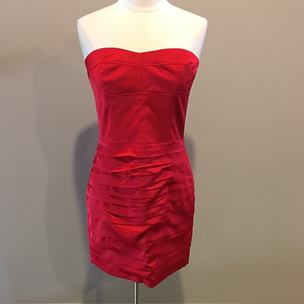 Red strapless satin dress